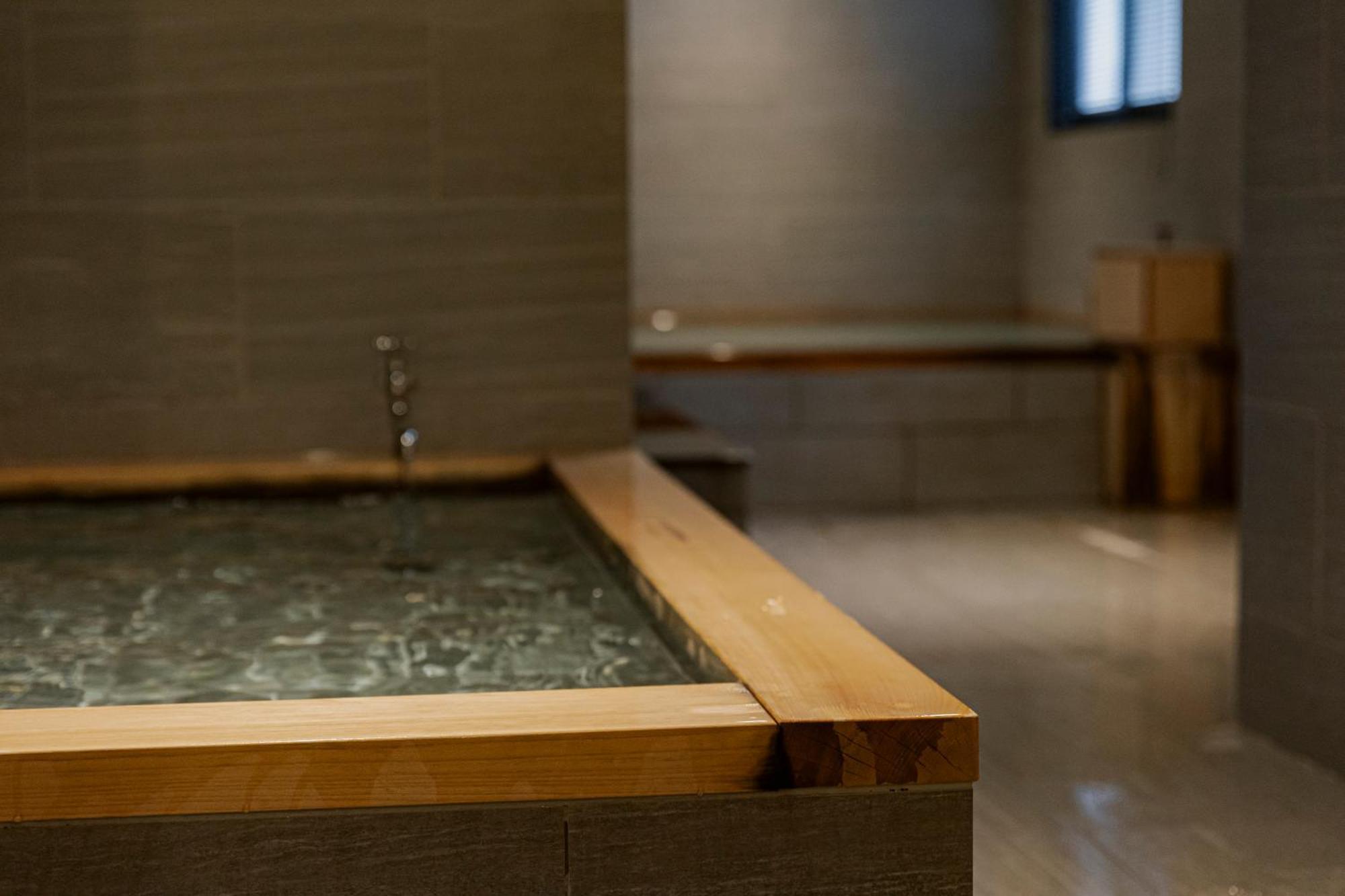 Gems Yufuin Hotel And Spa Cafe Bar Bagian luar foto